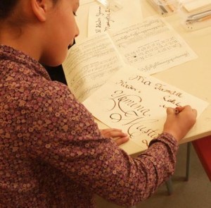 Atelier Cursive Ronde 3